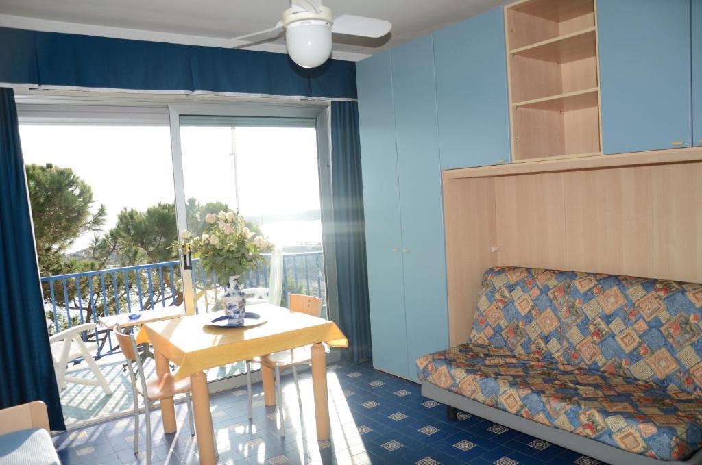 Residence Costa Templada Ventimiglia Zimmer foto