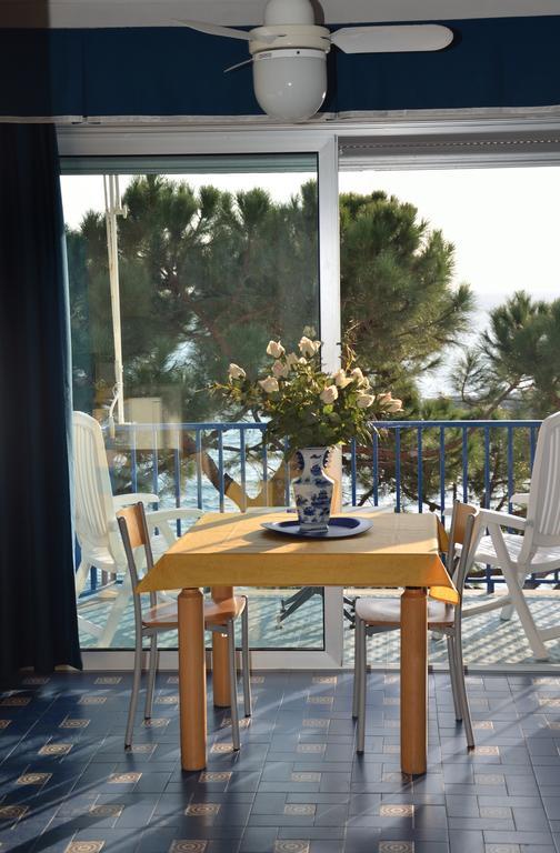 Residence Costa Templada Ventimiglia Zimmer foto